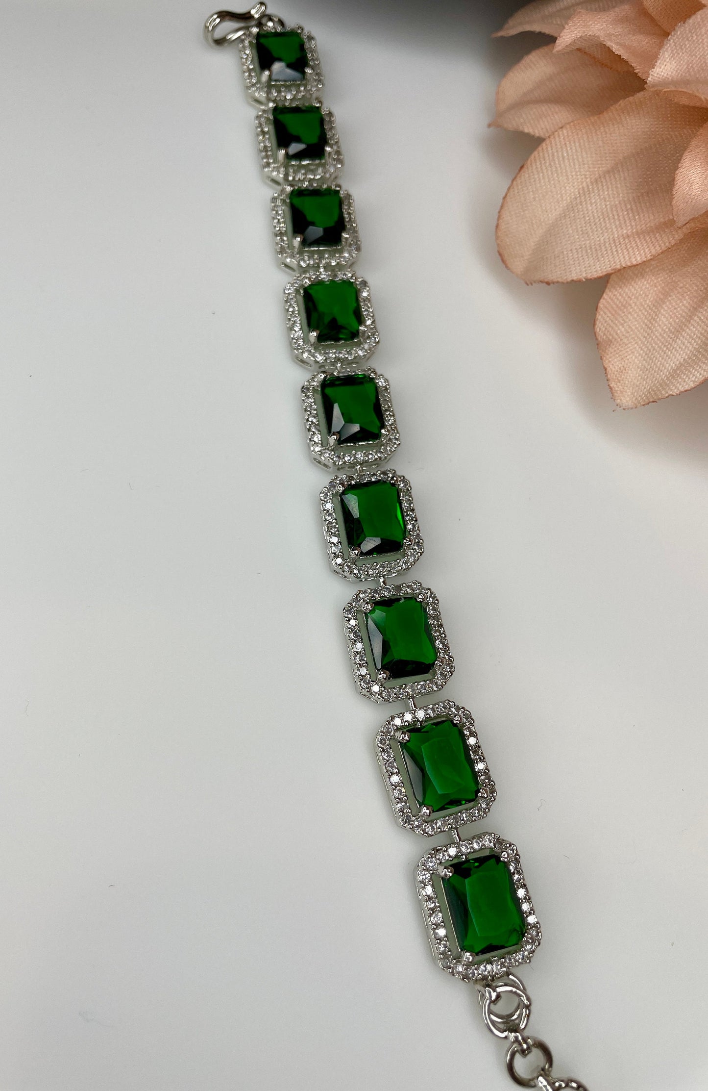 Pulsera de diamantes esmeralda