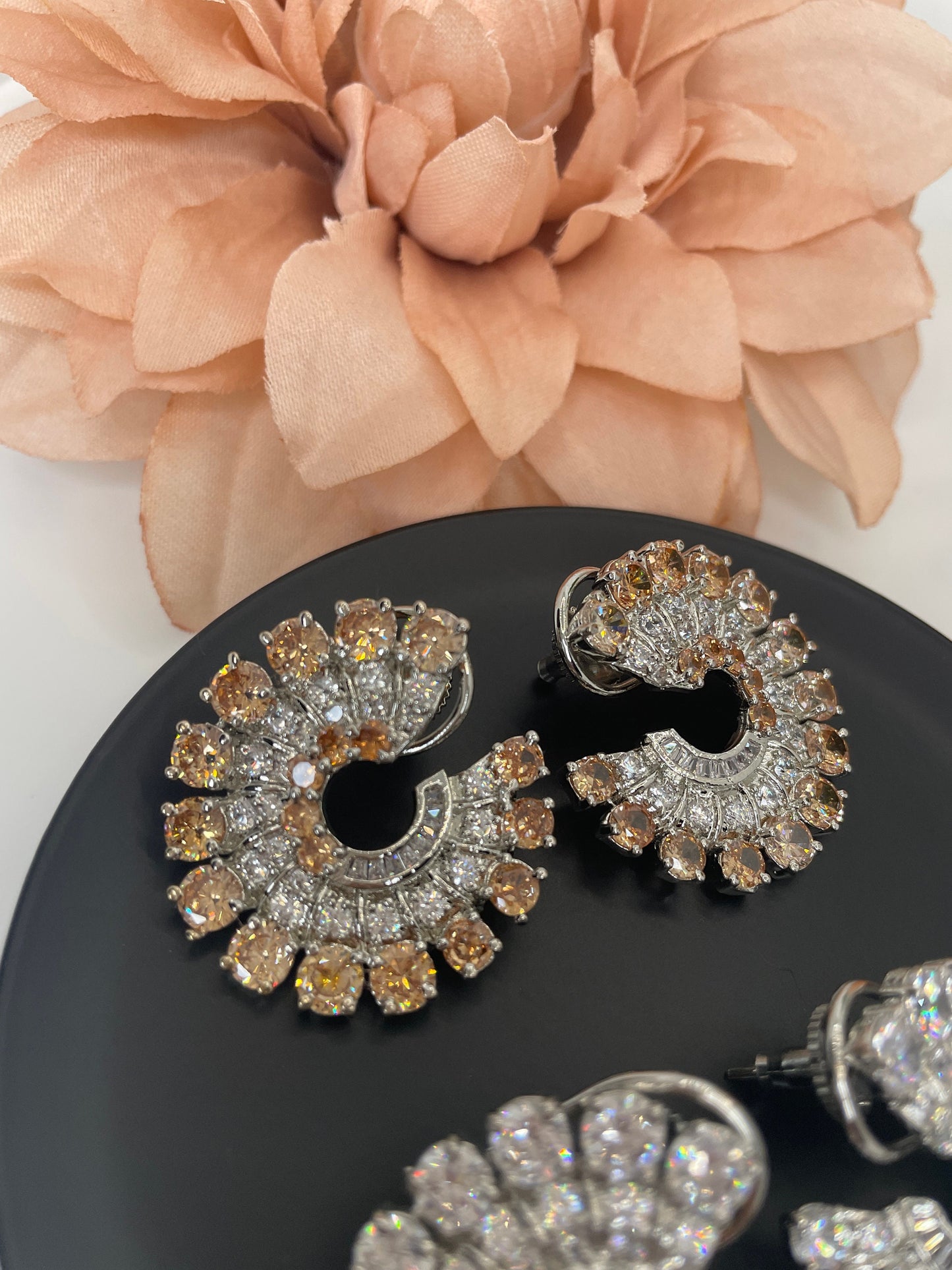 Pendientes circulares de diamantes