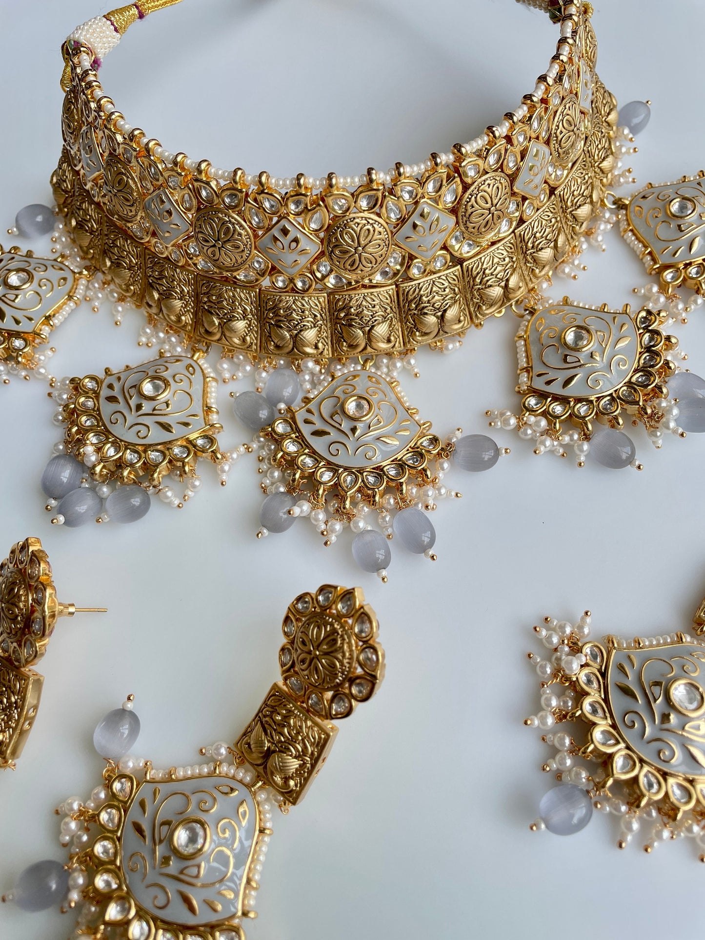 Gold Choker Necklace