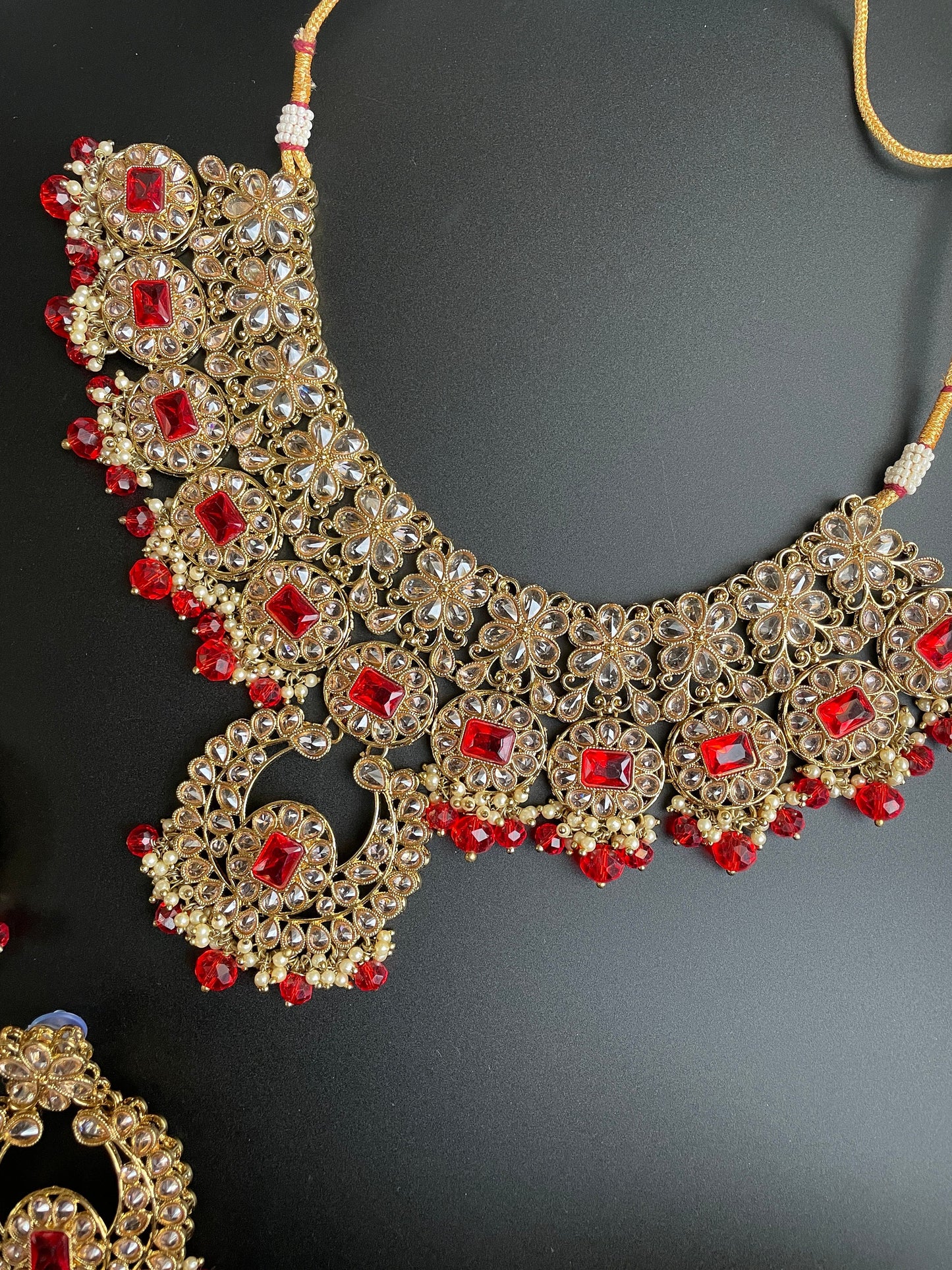 Modern Red Gold Choker