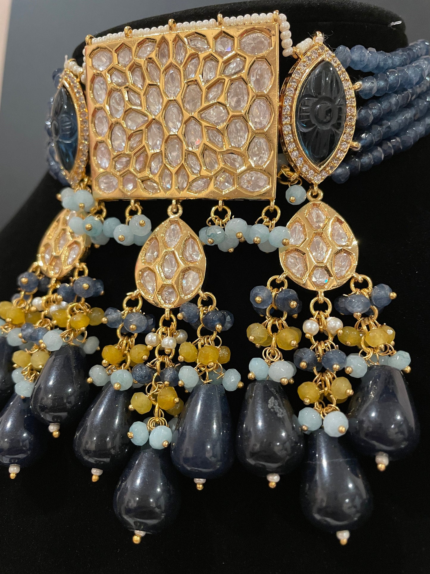 Gargantilla azul moderna con jhumka/Conjunto de kundan de oro/Joyería sabyasachi de recepción/Gargantilla india azul/Gargantilla Polki/Joyería de boda india/novia