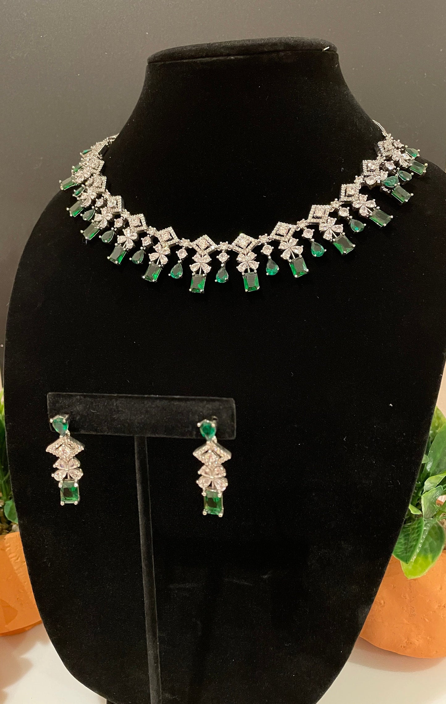 Emerald Silver ChokeR