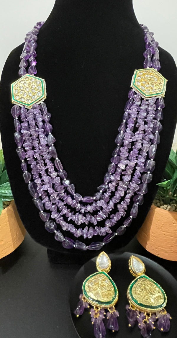 Collar largo Kundan morado