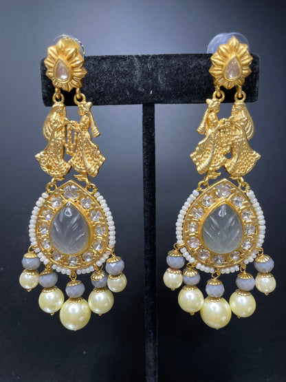 Doli Gold Jhumka