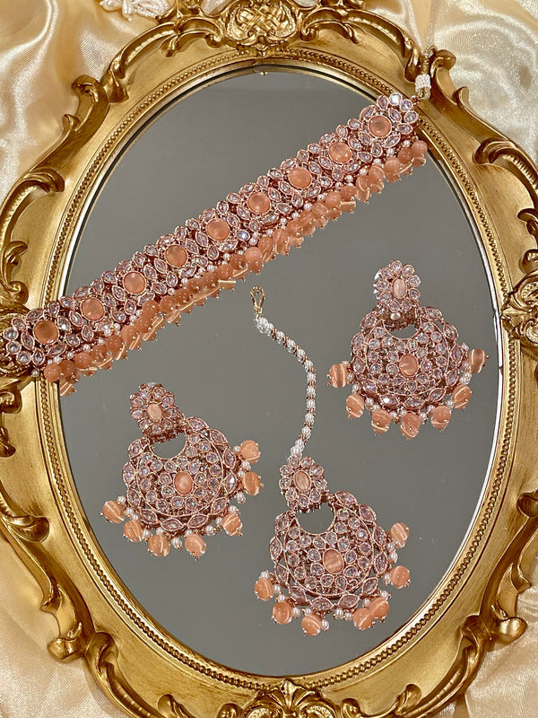 Rose gold choker/Gold Pearl Choker Set/Kundan Jewelry/Nikah Valima jewelry/Gold Indian choker/Indian Wedding Jewelry/Polki Choker/tikka set