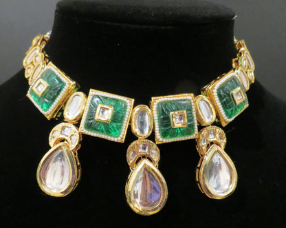 Indian green Jewelry/emerald Polki Choker Set/Kundan Pearl set/Gold Indian choker/Indian Wedding Jewelry/semi precious earring/Jhumka indian