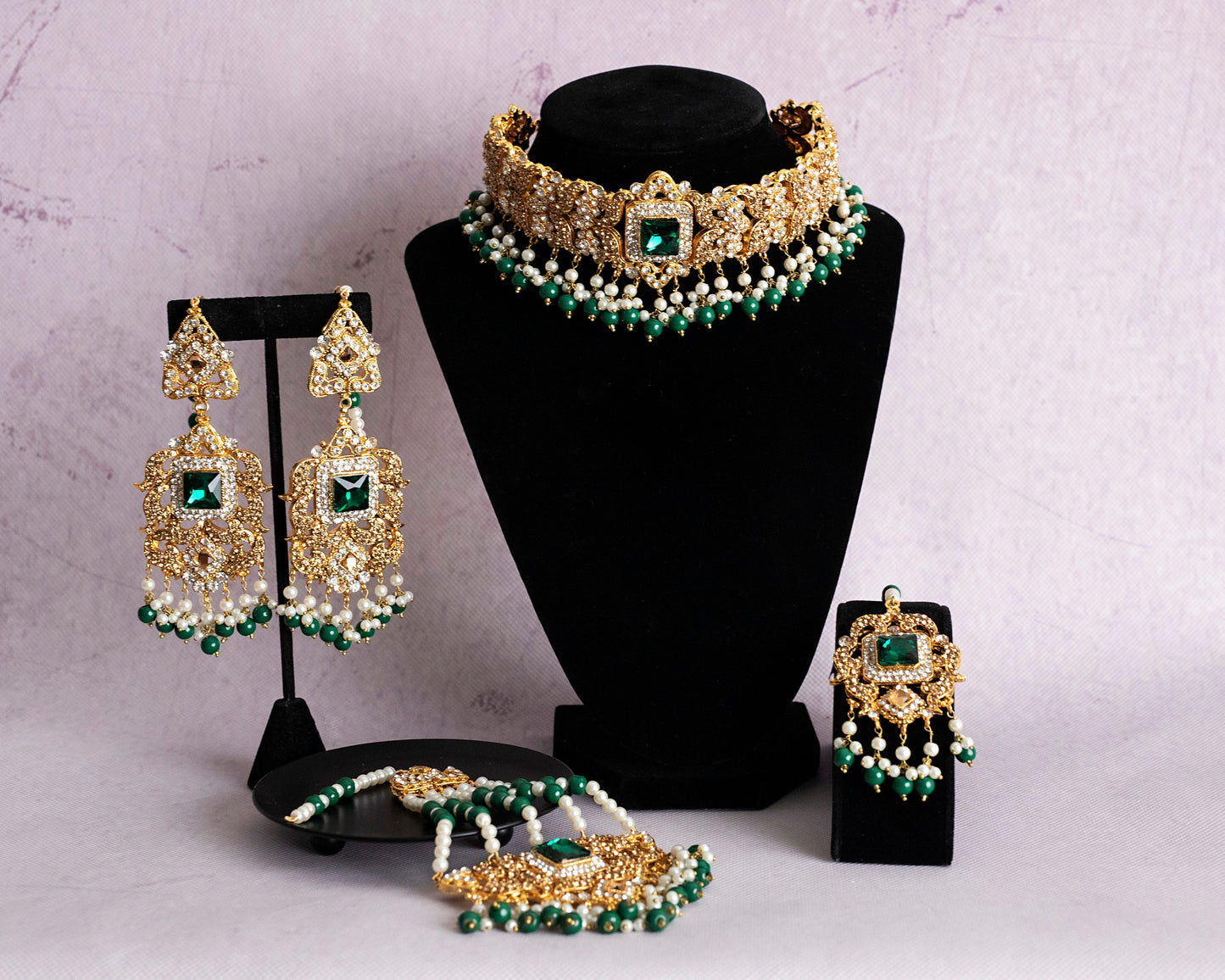Indian Bridal jewelry, Hyderabadi Jewelry, pakistani jewelry,gold emerald Set, pakistani choker set,Bridal Set with tikka jhumka jhumar