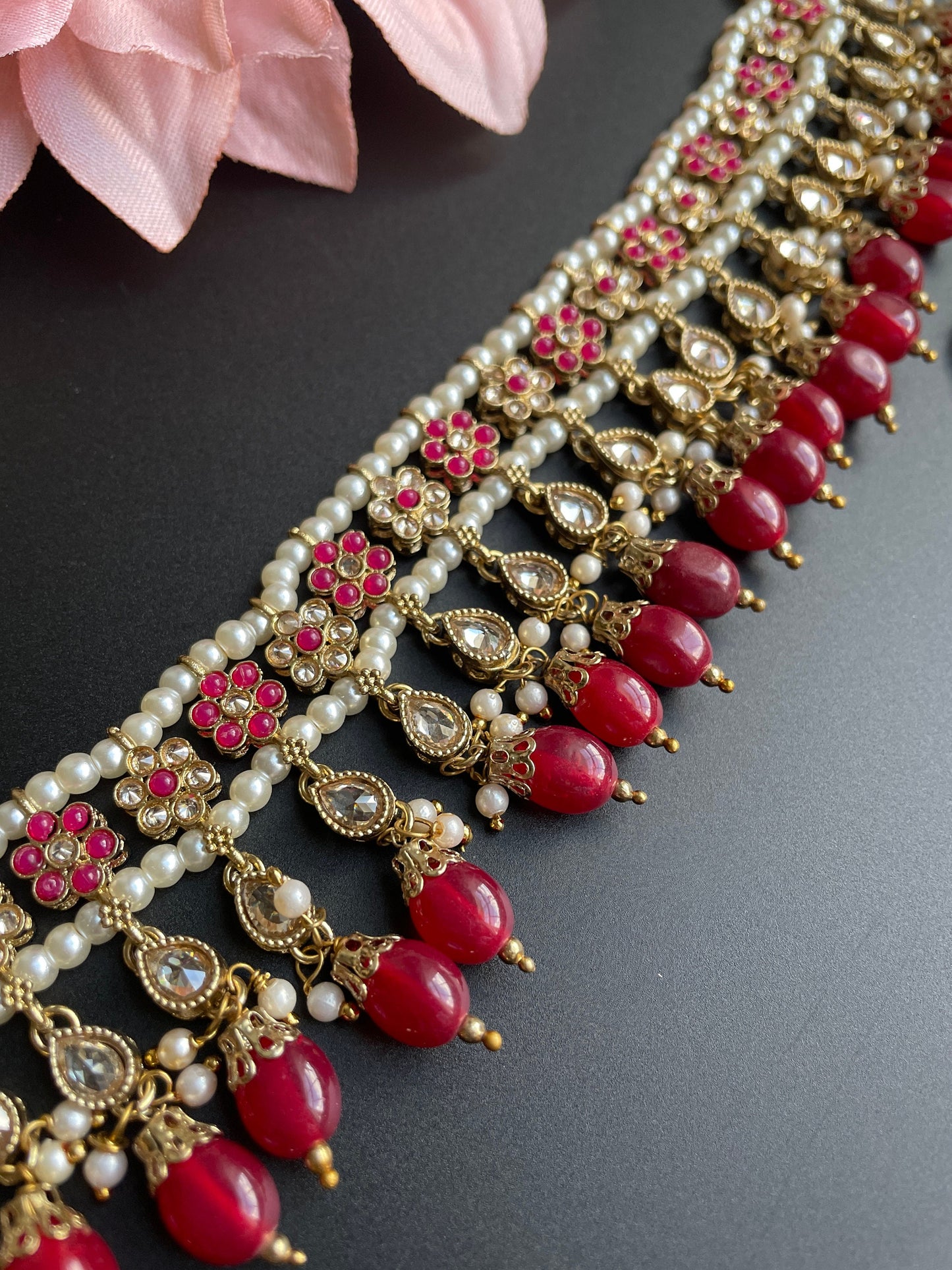 Red Polki Choker with tikka and earrings/ Simple Indian wedding jewelry/ Dainty Kundan Choker set/Bridal Sangeet colorful necklace set