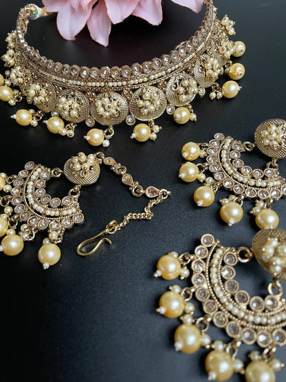 Indian gold wedding Jewelry/Indian wedding Choker/Polki Necklace/Indian Bridal Set/Kundan choker Set/Sabyasachi jewelry/bridal tikka jhumka
