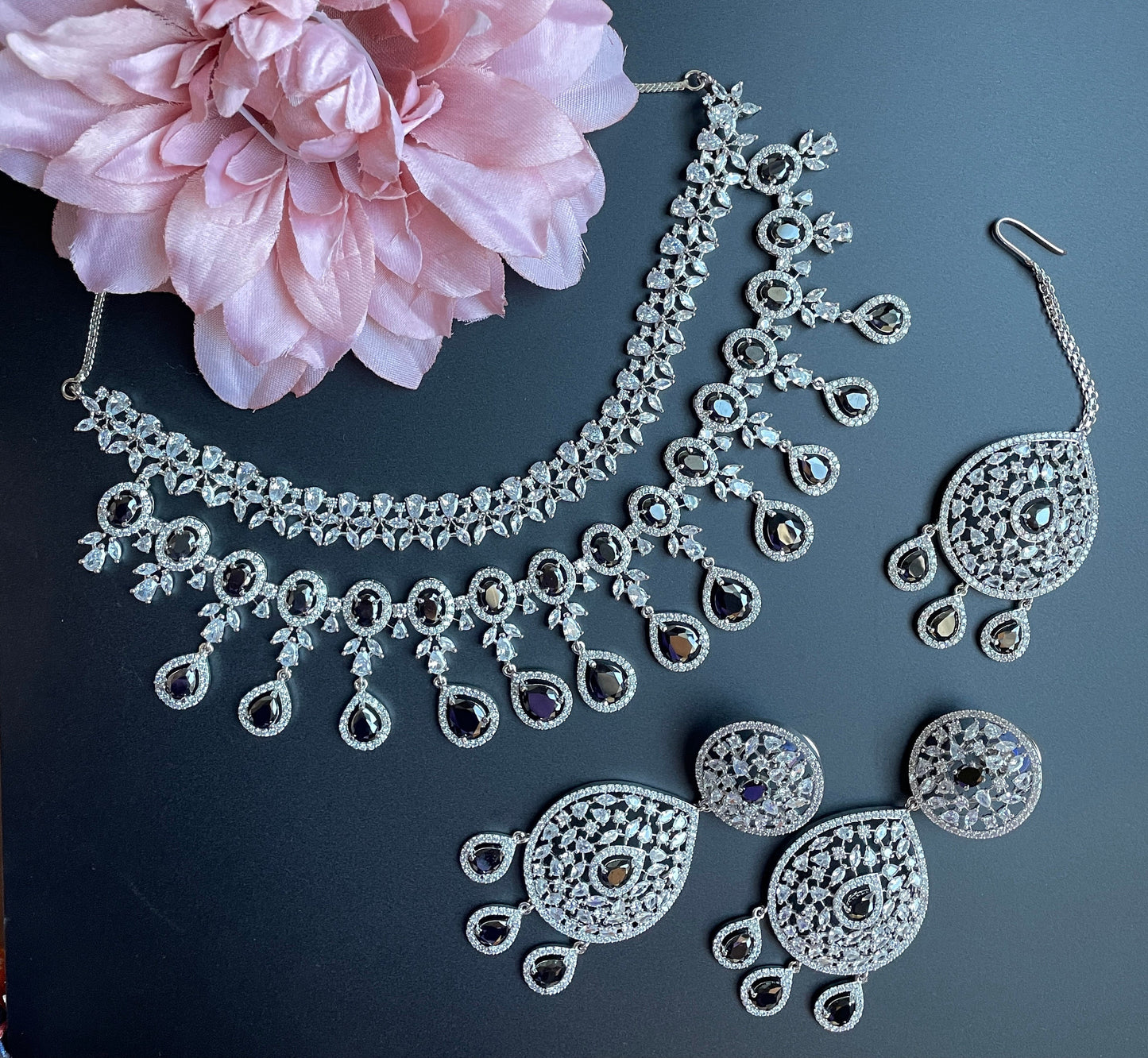 Conjunto de oro multicolor nupcial indio/gargantilla de diamantes americanos con tikka/gargantilla cz india rosa/collar de recepción paquistaní/plata ad jhumka