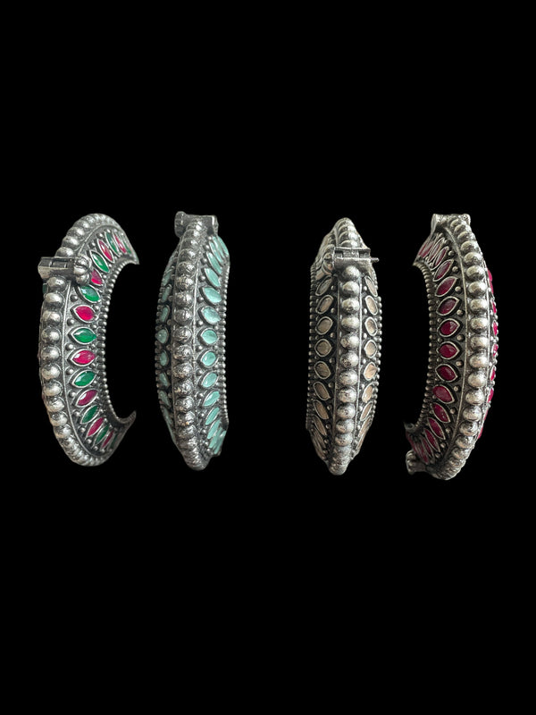 brazalete de plata oxidada/kada de plata de acabado antiguo/brazalete nupcial indio/regalo para novia india/brazalete de plata y rosa/pulsera de joyería india