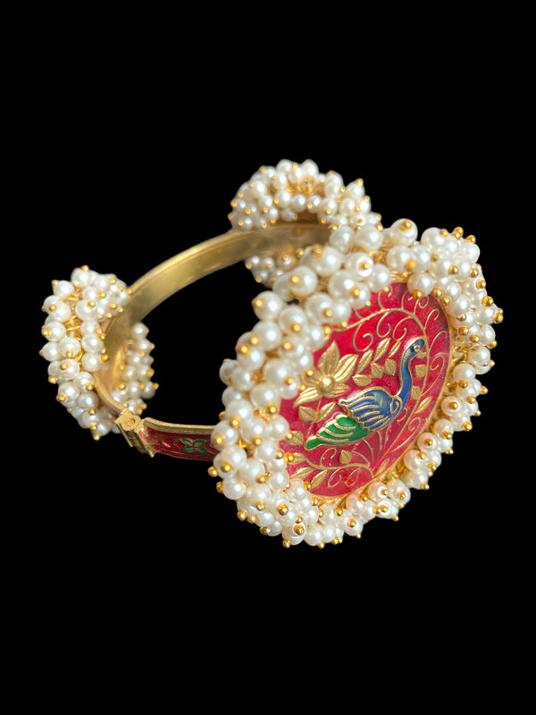 Rajasthani Jewelry/Meenakari bracelet/Indian Bollywood Jewelry/indian bangle/kundan kada/indian bracelet with pearls/gold indian bracelet