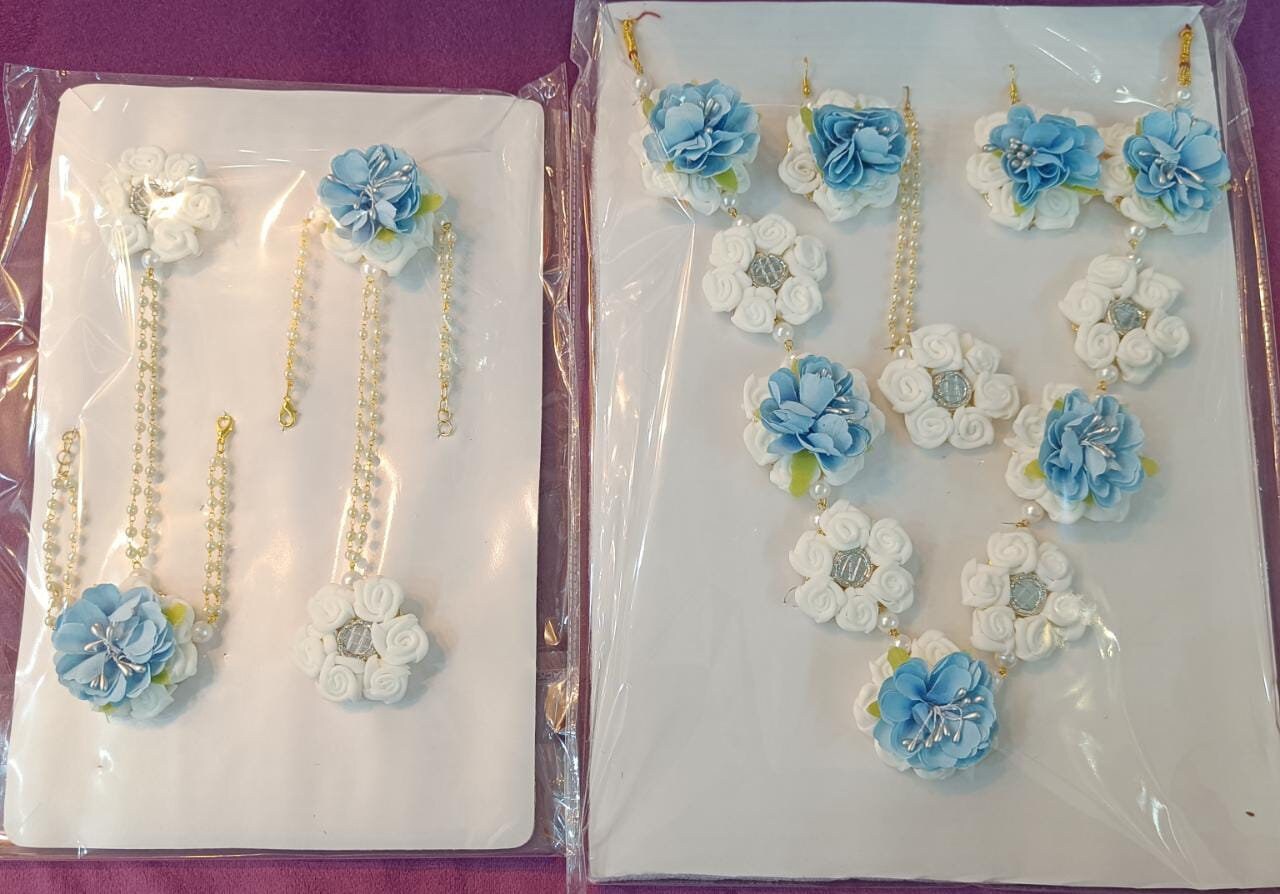 Conjunto de novia de flores de seda azul y blanca