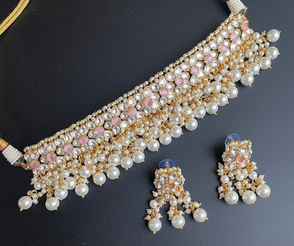 Pachi Kundan Choker with Pearl