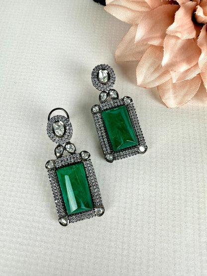 Pendientes de diamantes verde esmeralda