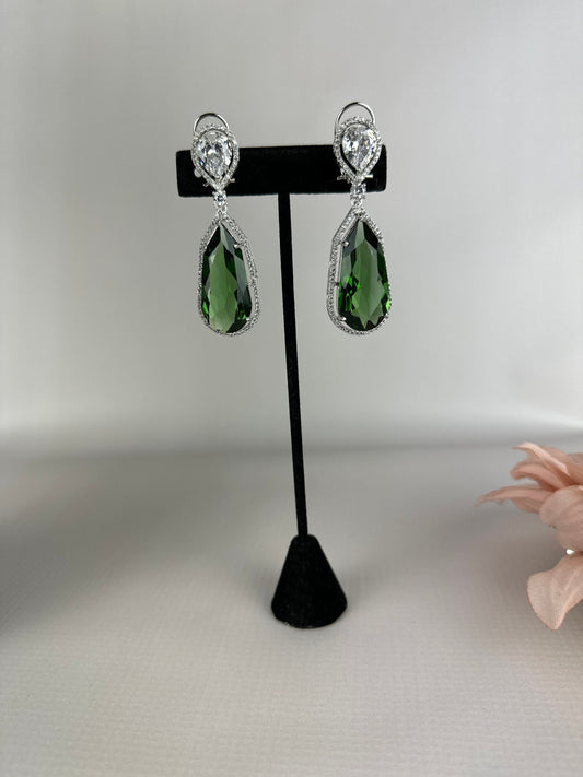 Emerald Silver Earrings  MerakeJewelry