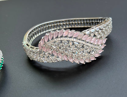Pulsera de diamantes de plata rosa/pulsera de forma única/regalos de joyería para ella/declaración kada/brazalete de boda indio/joyería de recepción/brazalete de oro