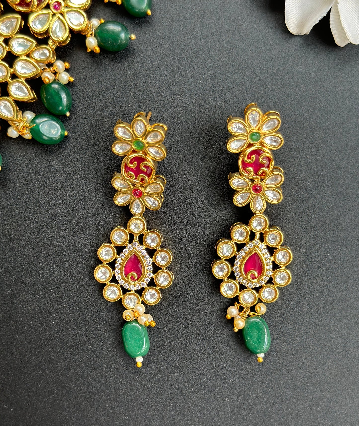 Collar de oro granate Kundan/gargantilla india con pendientes/joyería delicada de Bollywood/conjunto de gargantilla de oro rosa paquistaní/collar de boda Sabyasachi